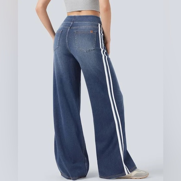 Halara Flex High Waisted Stripe Wide Leg Jeans with Pockets (read desp) - Picture 2 of 6